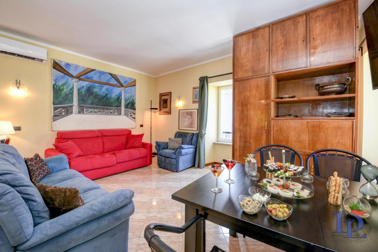 Desenzanoloft Official Partner Marriott Homes & Villas - Queen Of Sirmione Castle View Exterior photo